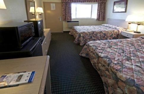 American Eagle Inn Fayetteville Phòng bức ảnh